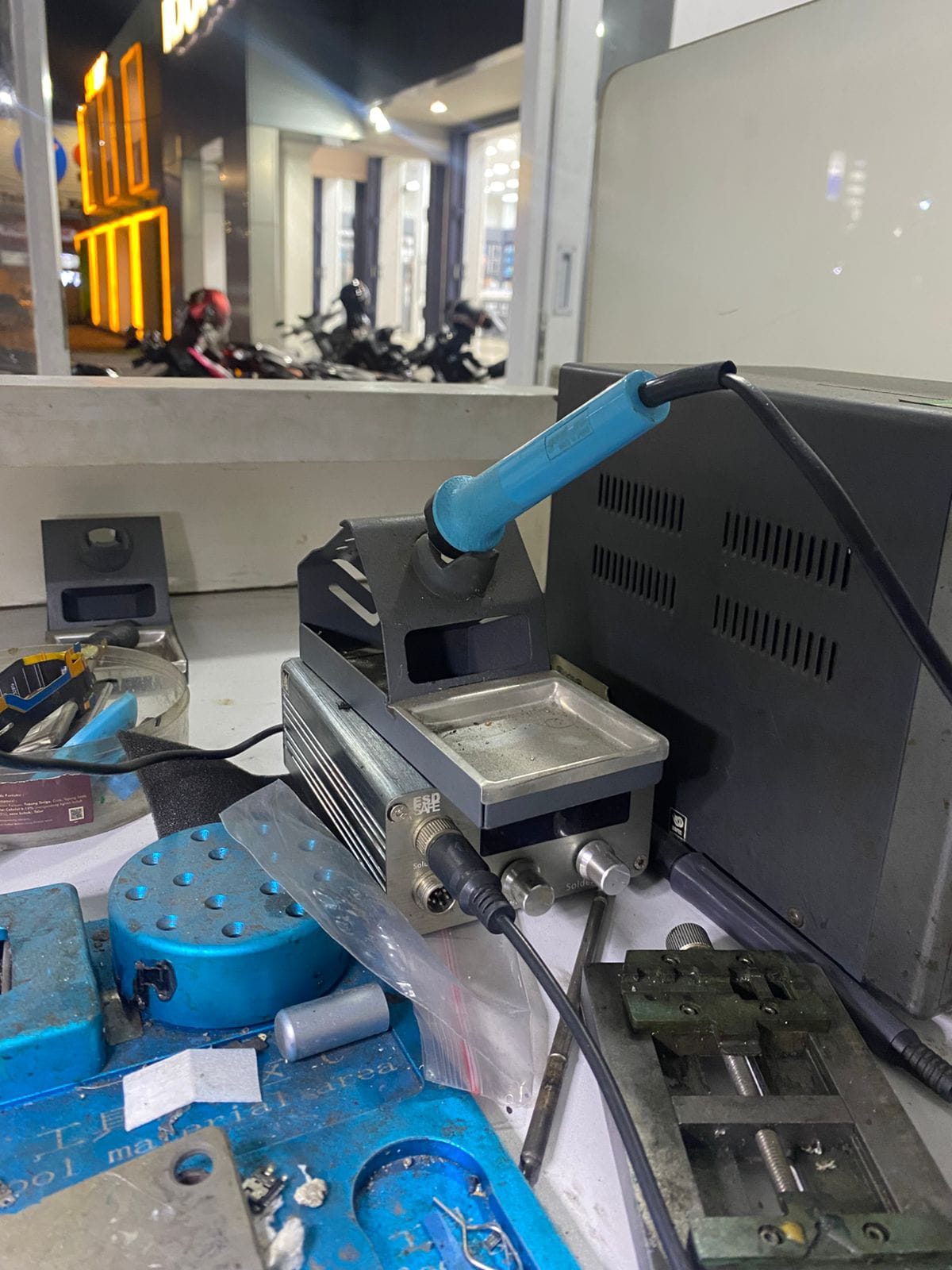 Stasiun Solder Tangan
